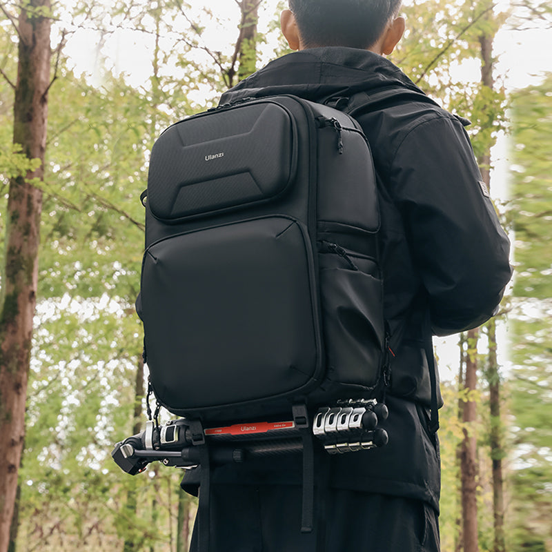 camera-rugtas-796vok-1.jpg Ulanzi BP10 Camera Rugzak Hardshell 35 liter - Afbeelding 1
