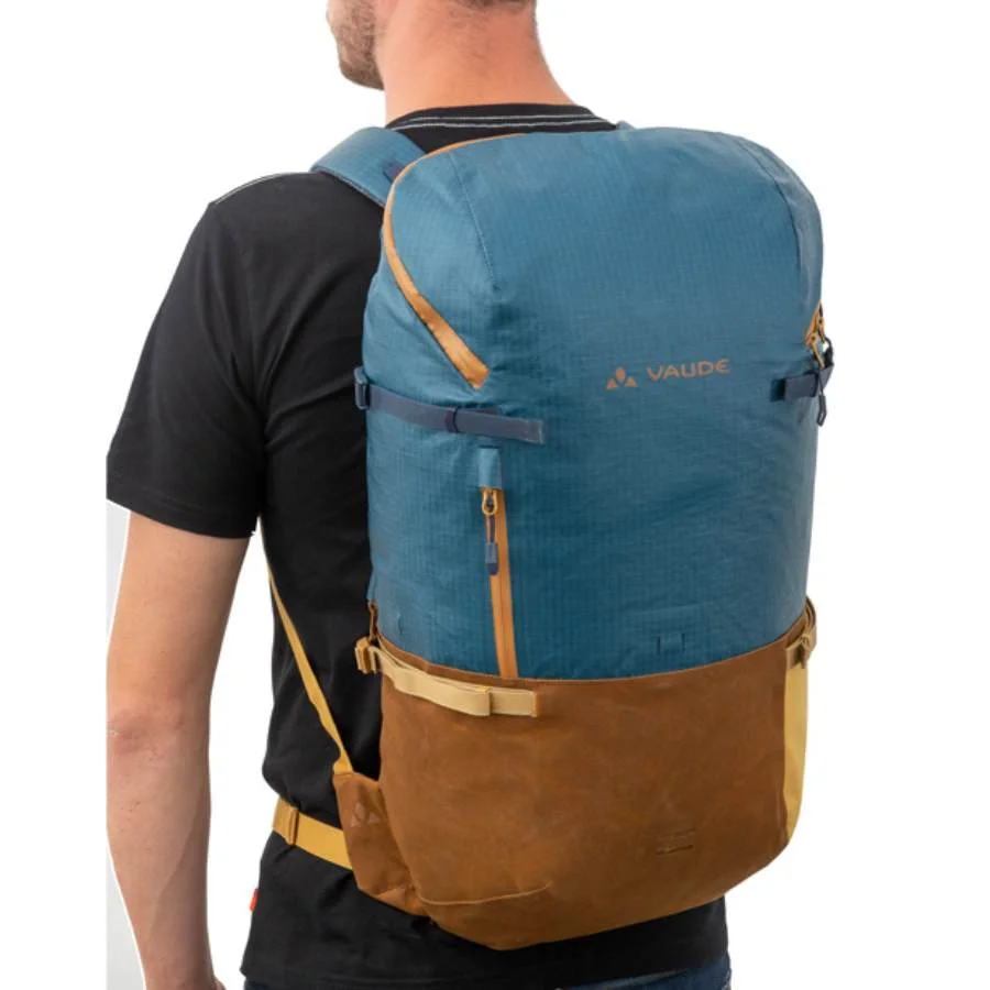 rugzak-30-liter-544sni.webp Vaude CityGo 30L rugzak laptop 15,6 inch Black | Stuivenga Lederwaren Delft - Afbeelding 1